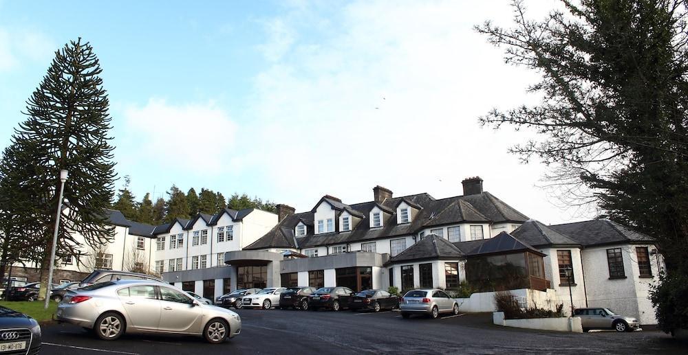 Twin Trees Hotel & Leisure Club Ballina  Exterior photo
